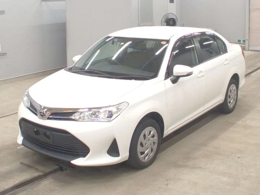Toyota Corolla Axio NZE164 2021